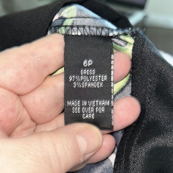 ALYX black and green print dress size 6P NEW - Picture 7 of 7